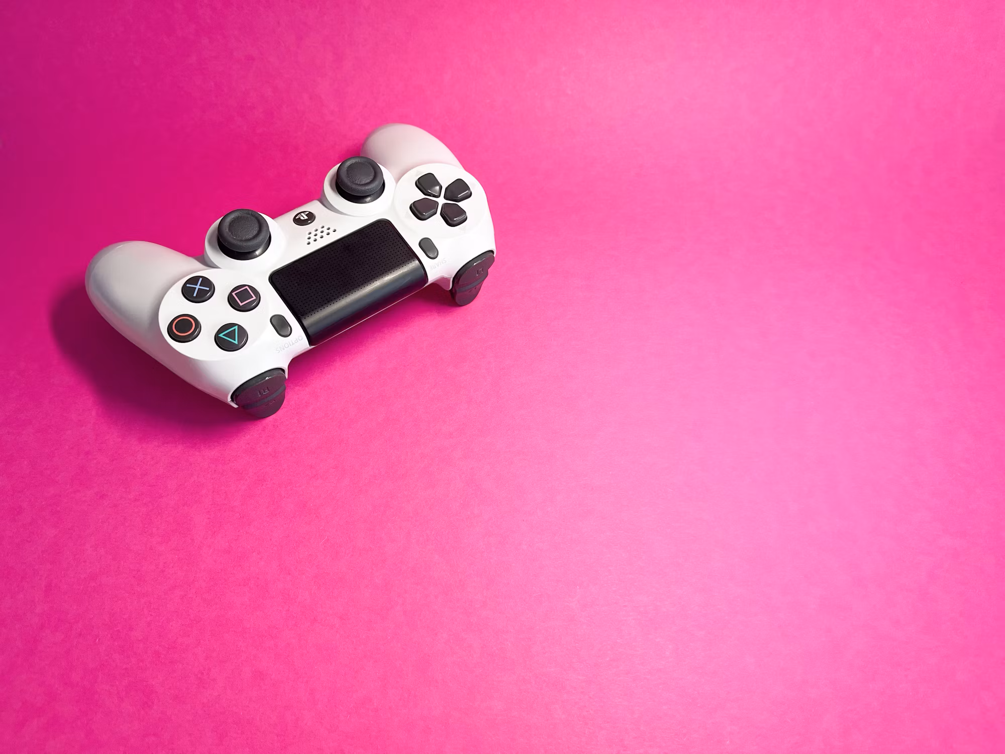 The Art of Game Design: Crafting Immersive Experiences